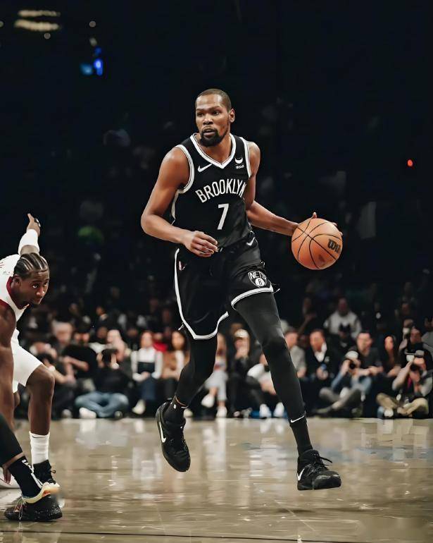 南宫体育-包含杜兰特迎来二十赛季高光表现，IG球迷沸腾！的词条